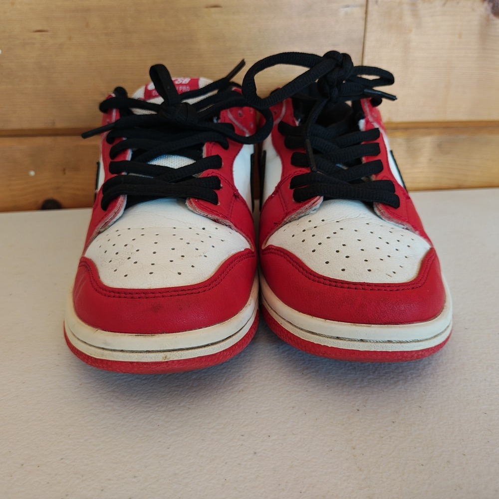 Size 8.5 - Nike SB Dunk Low J-Pack Chicago UK6 Eur40 Red Black White - Picture 3 of 7